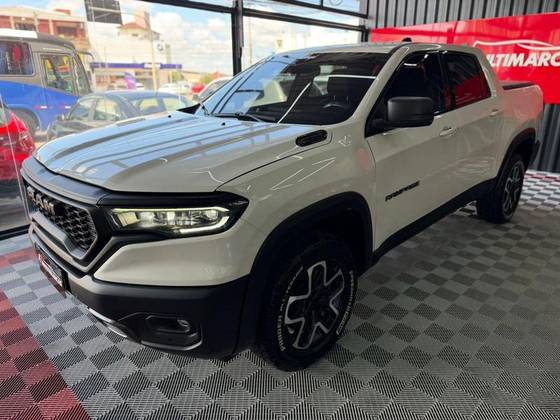 RAM RAMPAGE 2.0 HURRICANE 4 TURBO GASOLINA LARAMIE 4X4 AUTOMÁTICO